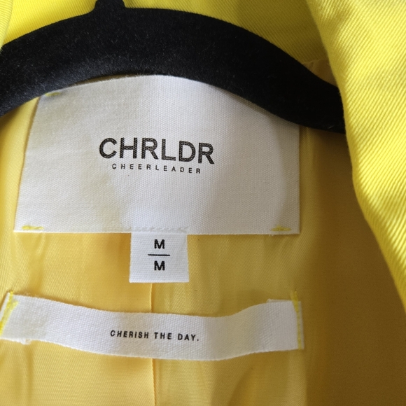 CHRLDR I NWT M Bright Yellow Janet Ovwrsized Lyocell Blazer - Picture 5 of 9